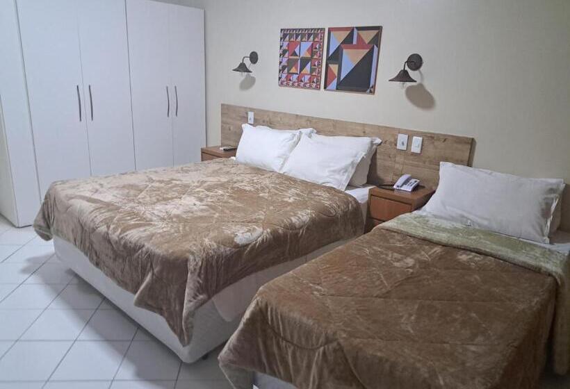 شقة سوبريور غرفة واحدة, Garvey Park