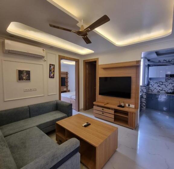 آپارتمان 1 خوابه با بالکن, 518 Anandam Clubhouse