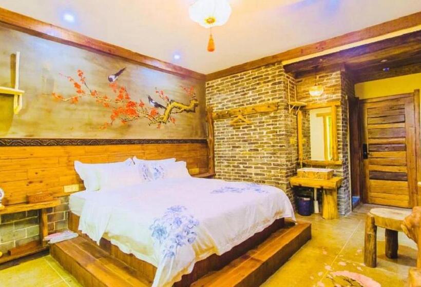 חדר דלוקס, Butterfly Flowers Inn  One Way Free Pick Up From Airport Over 2 Nights