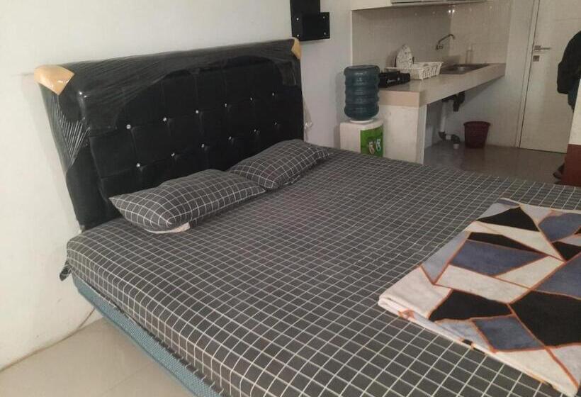 Номер Deluxe, Collection O 93386 Apartemen Grand Sentraland By Mira