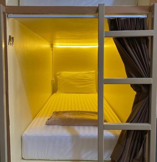 Capsule, Longdoo Hostel