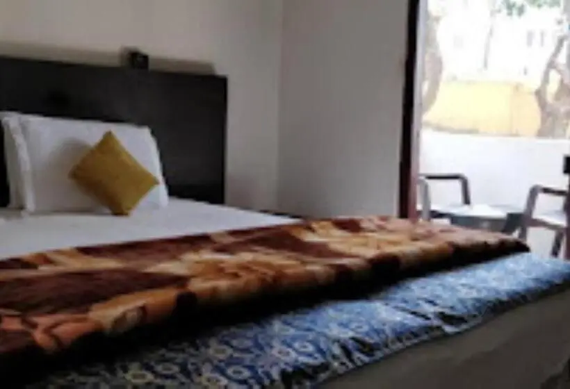 デラックスルーム, The Residency,amarkantak