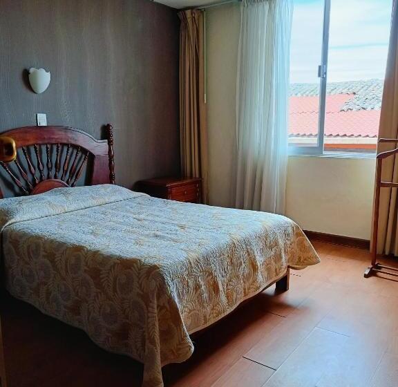 スタンダードシングルルーム, Virreynal