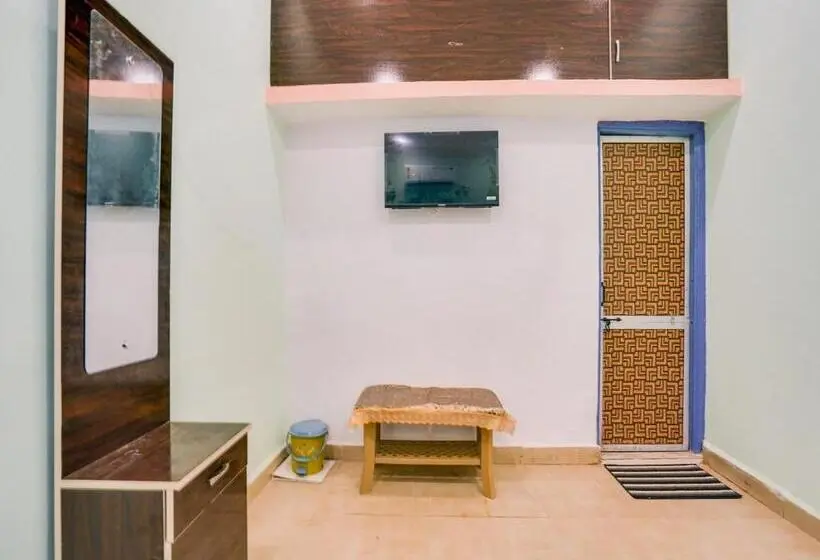 Classic Kolmen Hengen Huone, O Kanha