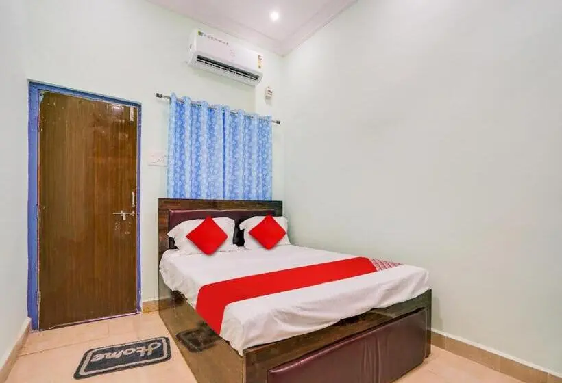 Classic Kolmen Hengen Huone, O Kanha