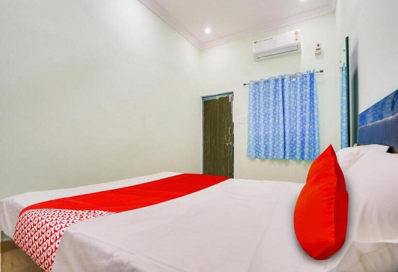 חדר קלאסי לשלושה, O Kanha