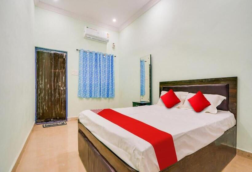 חדר קלאסי לשלושה, O Kanha