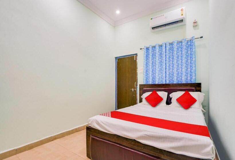 חדר קלאסי לשלושה, O Kanha