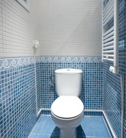 اتاق استاندارد با بالکن, Naim Guest House
