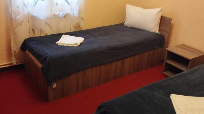 Family Suite, Virágcsárda / Casa Cu Flori Events & Rooms