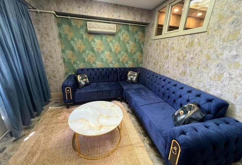 آپارتمان 1 خوابه با بالکن, Feridiye