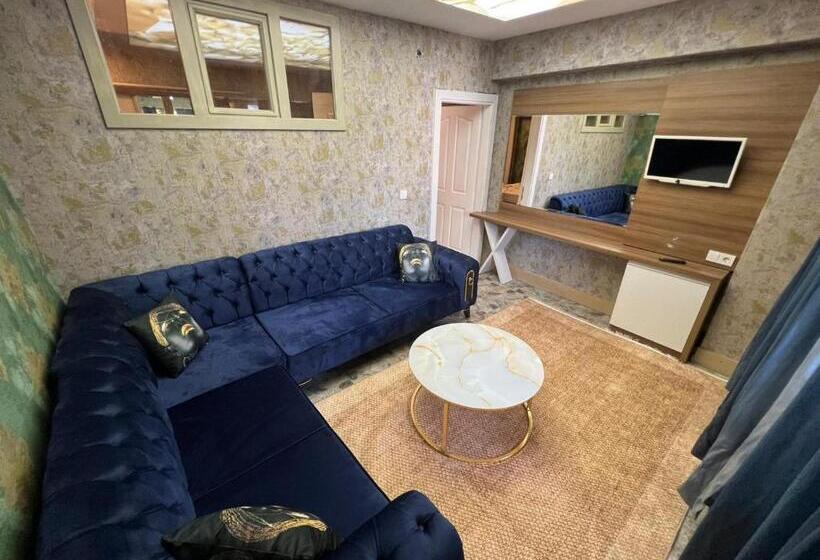 آپارتمان 1 خوابه با بالکن, Feridiye