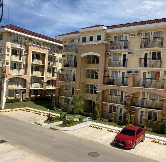 آپارتمان 1 خوابه با بالکن, 1 Bed 1 Bath Near Airport