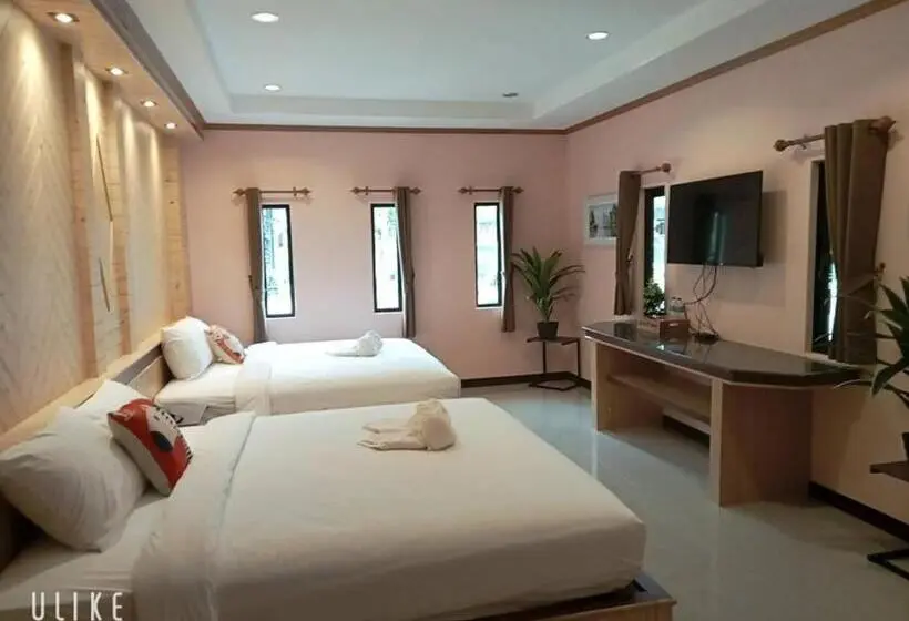 Perhehuone, บีฮายฮิลล์ รีสอร์ต