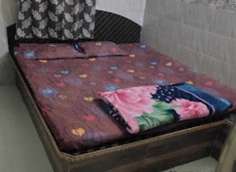 Номер Стандарт, Ganpati Lodge, Chhattisgarh