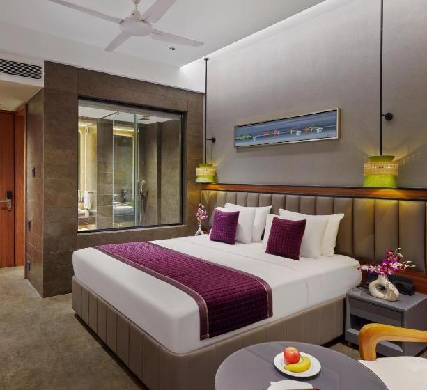 带大床的高级房间, Moyrah By Greenpark