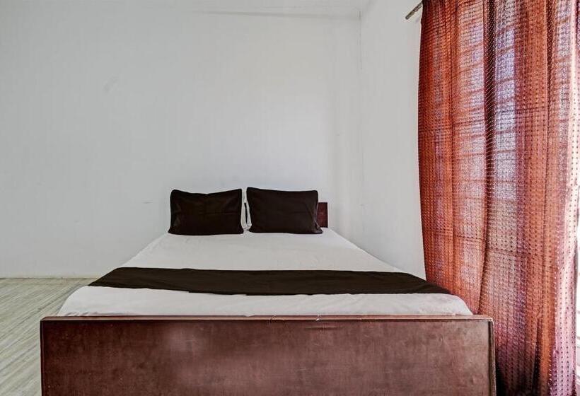 三人经典房间, Oyo Flagship Ecr Goa Beach Resort