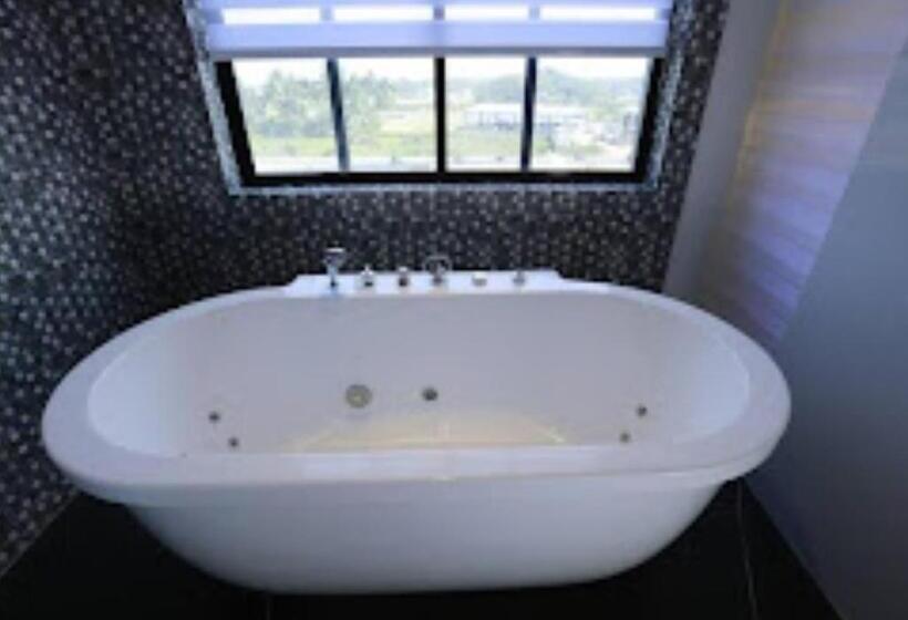 اتاق سوپریور, Pal Heights Mantra Bhubaneshwar