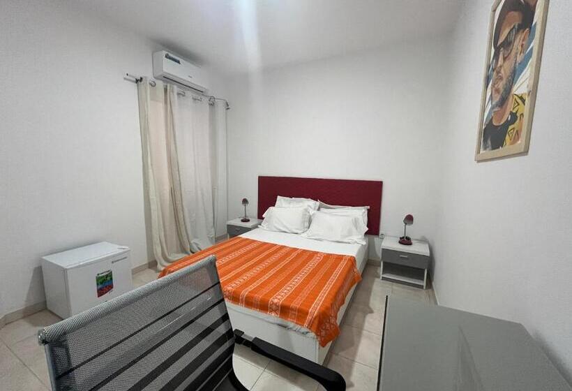 اتاق استاندارد, Principal