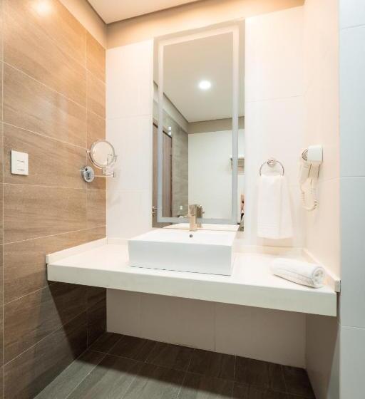 سوئیت با تخت بزرگ, Tryp By Wyndham Asuncion