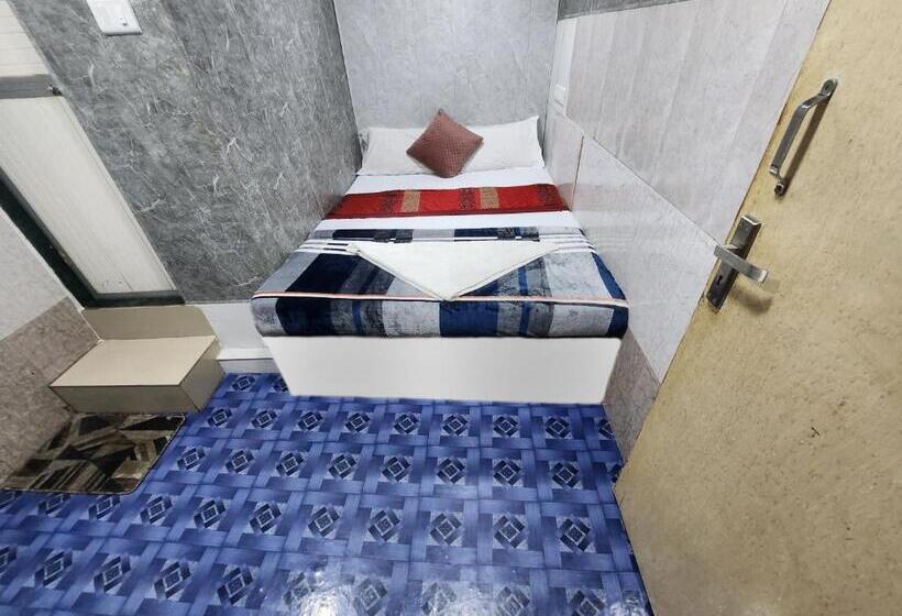 スタンダードルーム, Amaan Palace