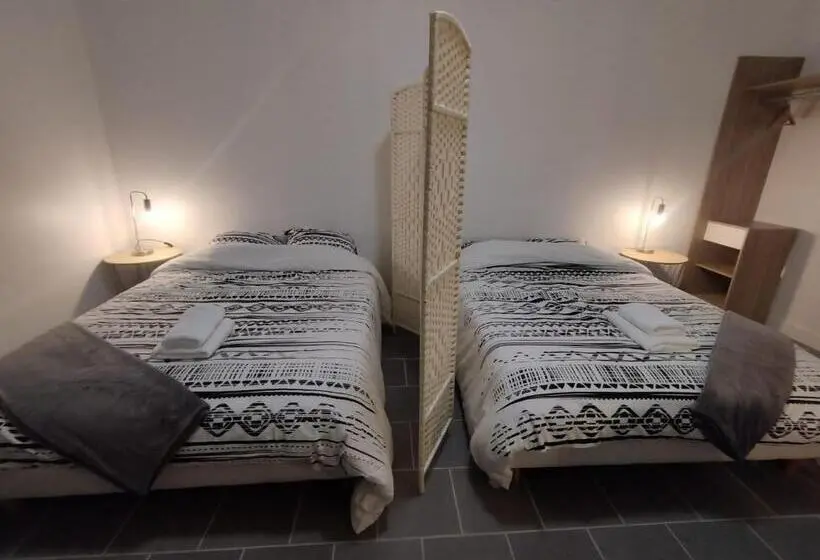 ファミリールーム, Le Refuge Des Voyageurs