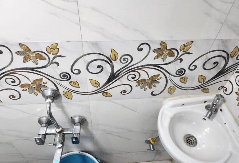 スタンダードルーム, Amaan Palace