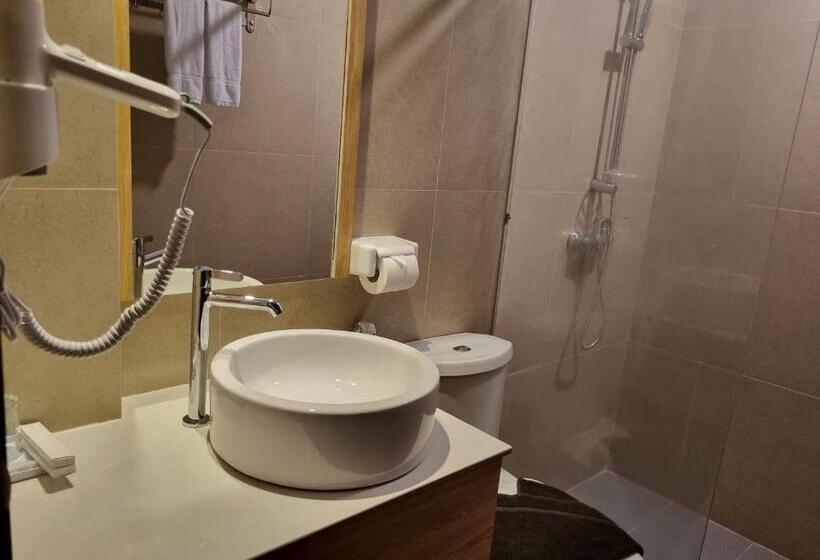 جناح إدارى, Vivotel