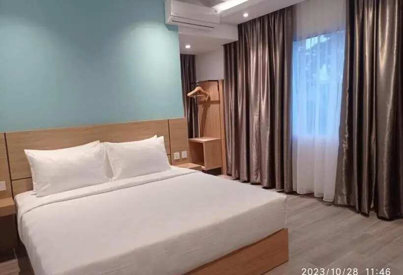 Executive Suite, Vivotel