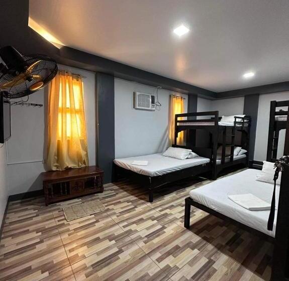 غرفة ديلوكس عائلية, Nińas Transient Baler