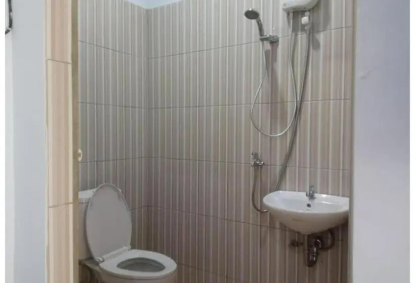 デラックスルーム, Oyo 93341 Ananda Homestay Syariah