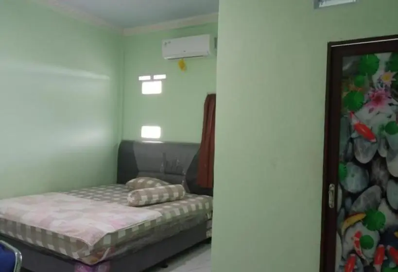 デラックスルーム, Oyo 93341 Ananda Homestay Syariah