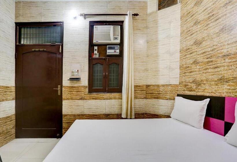 Трехместный Номер Классика, Oyo Royal Wings