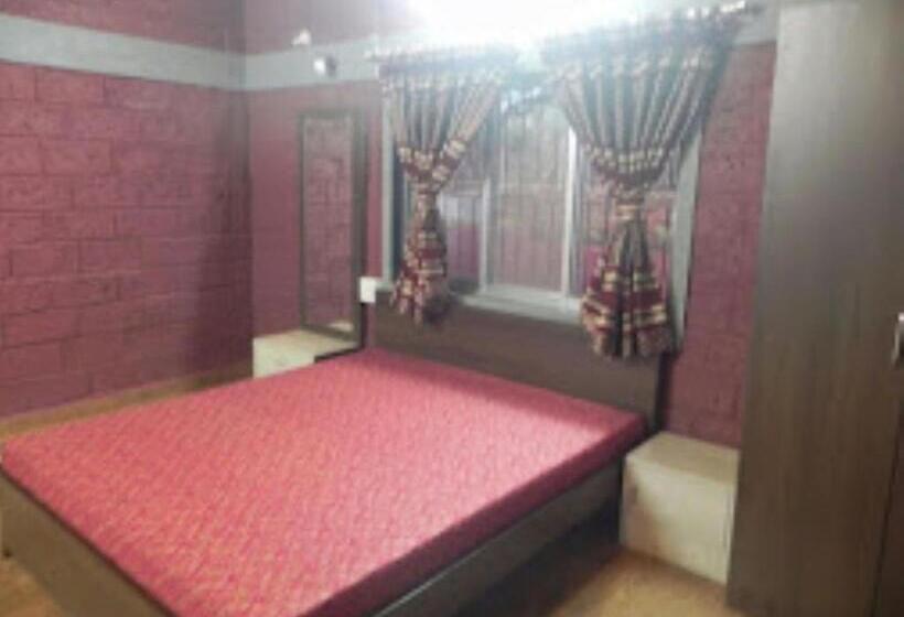 スタンダードルーム, Sunlit Farm Shirshinge