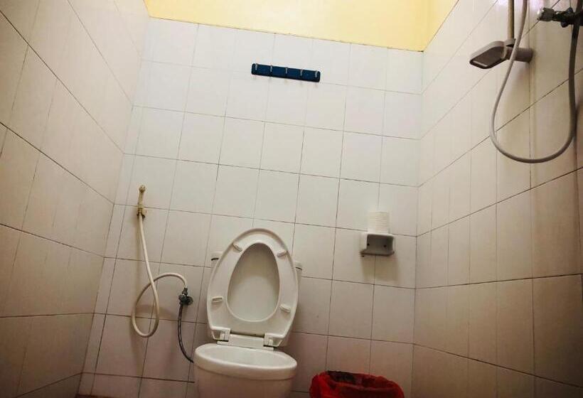 디럭스 룸, Sunriseeast