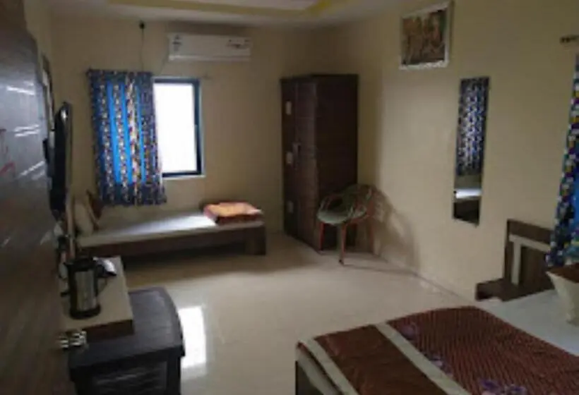 Standard-huone, Suruchi Inn Sambhajinagar