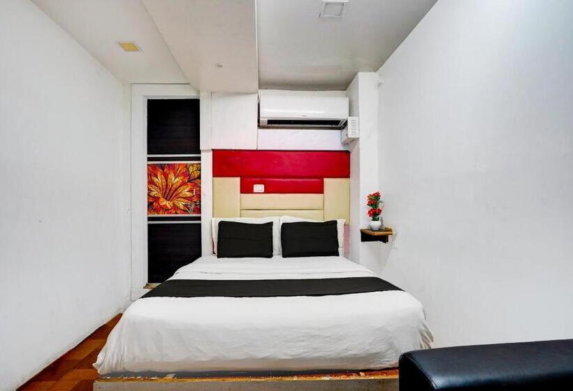 اتاق کلاسیک سه تخته, Oyo Flagship Sr Hotel And Marriage Hall