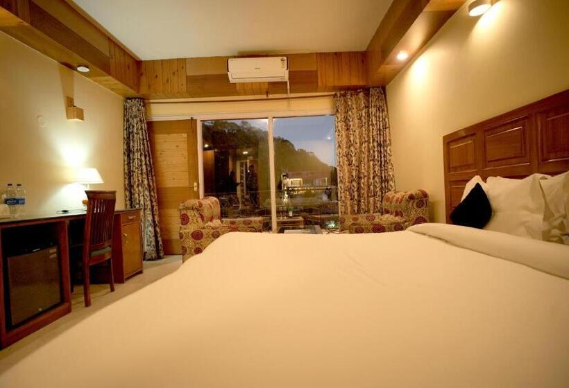 غرفة ديلوكس مزودة بشرفة, Shivalik Hotel And Resorts