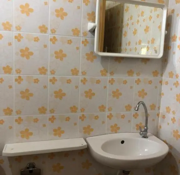 ガーデンビュースタンダードルーム, Lampang Homestay2