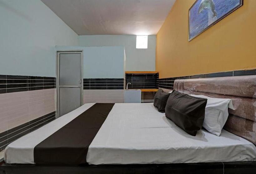 חדר קלאסי לשלושה, Moon Star Residency