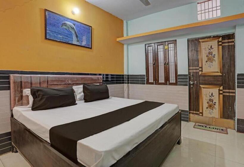 חדר קלאסי לשלושה, Moon Star Residency