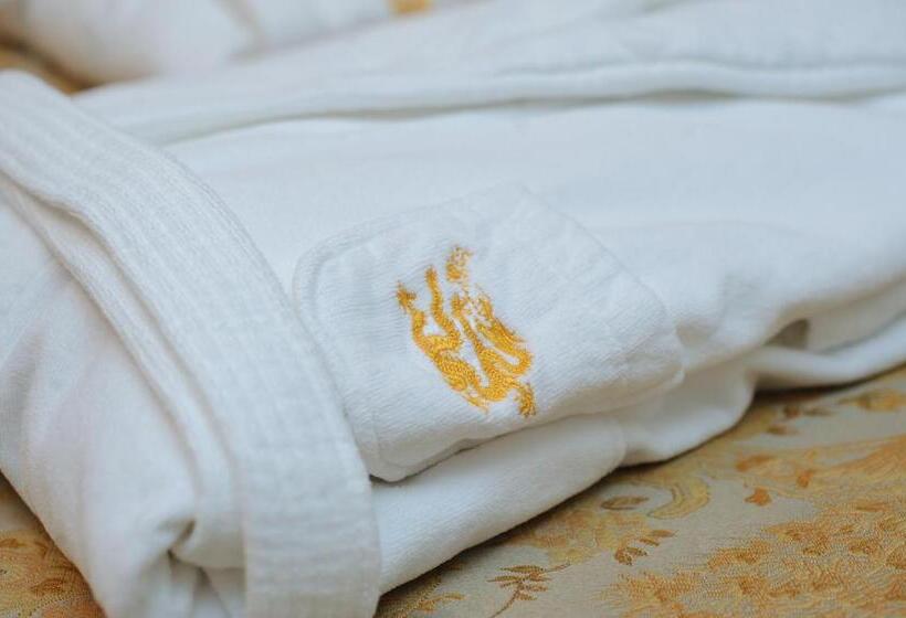 سوئیت پرزیدنت, Royal Florence