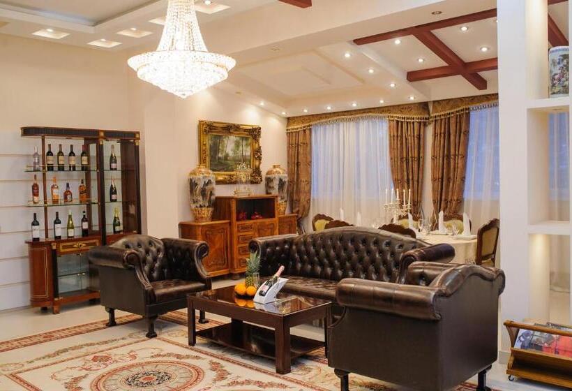 سوئیت پرزیدنت, Royal Florence