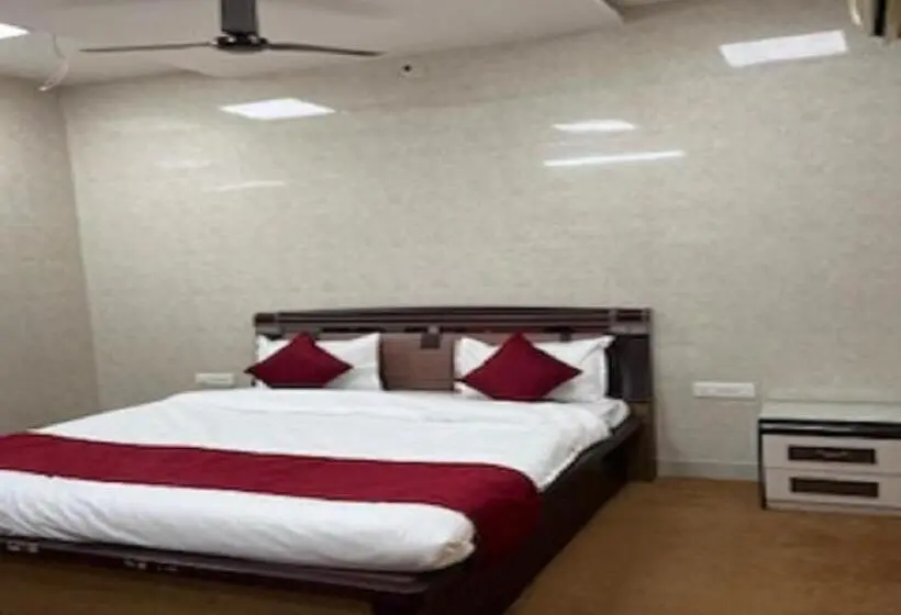 Deluxe-huone, Surya Inn