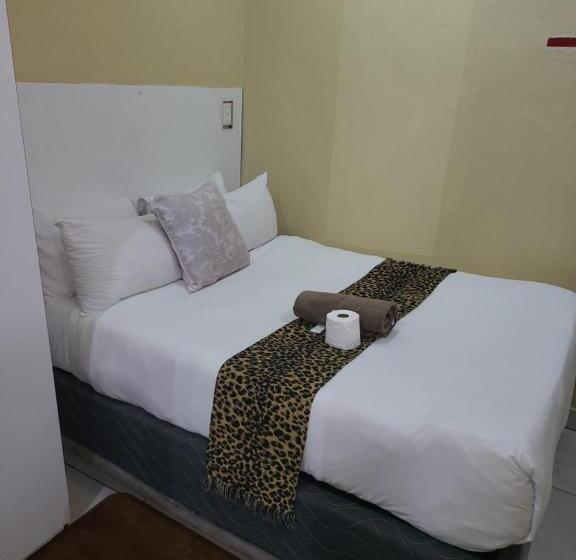 חדר סטנדרט, The Wood Guest House