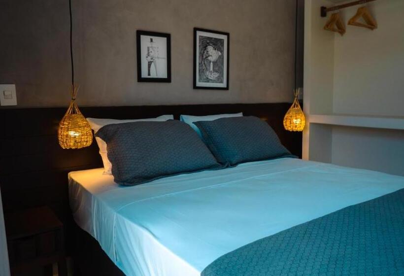 バルコニー付きスタンダードトリプルルーム, Zenhousepipa