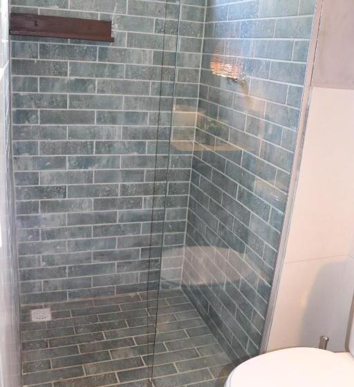 デラックスルーム, Zenhousepipa