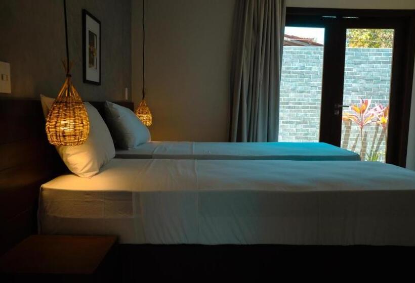 デラックスルーム, Zenhousepipa