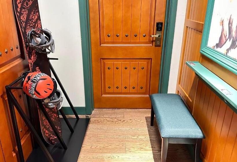 סוויטת 2 חדרי שינה, Ski And Suites At Thaiwoo Resort 逅雪套房民宿