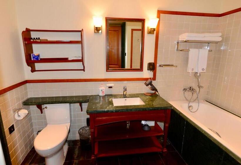 Suite, Ski And Suites At Thaiwoo Resort 逅雪套房民宿